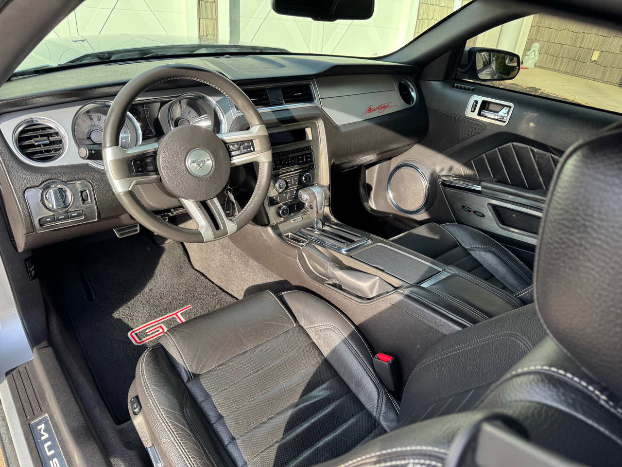 Ford Mustang 2dr Cpe GT 2011