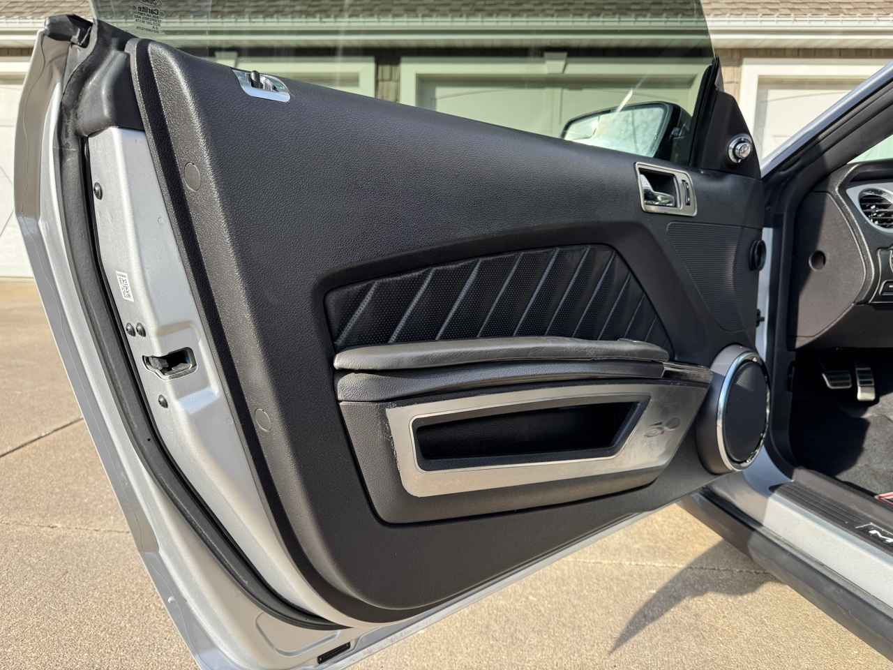 Ford Mustang 2dr Cpe GT 2011