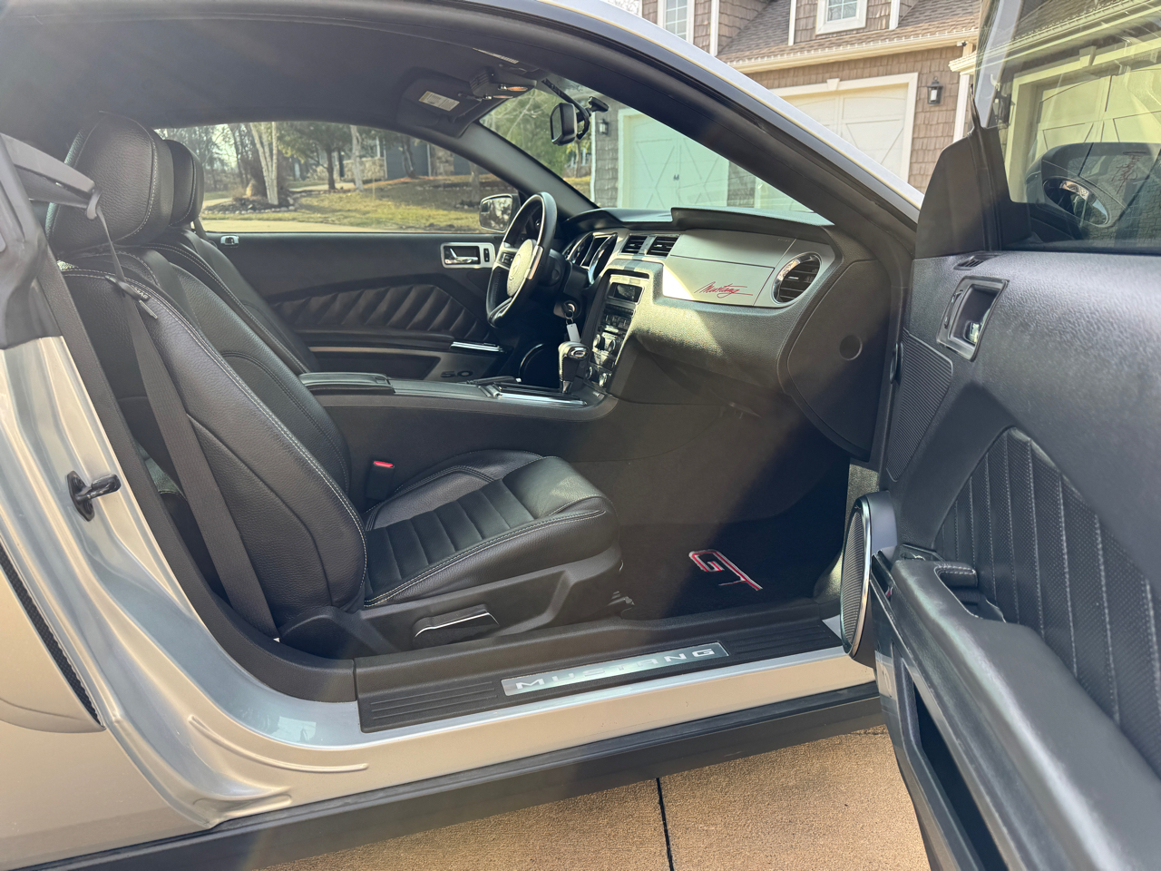 Ford Mustang 2dr Cpe GT 2011