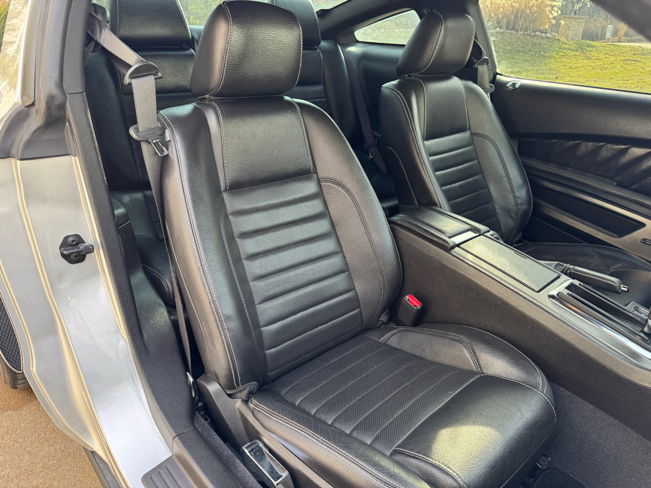 Ford Mustang 2dr Cpe GT 2011