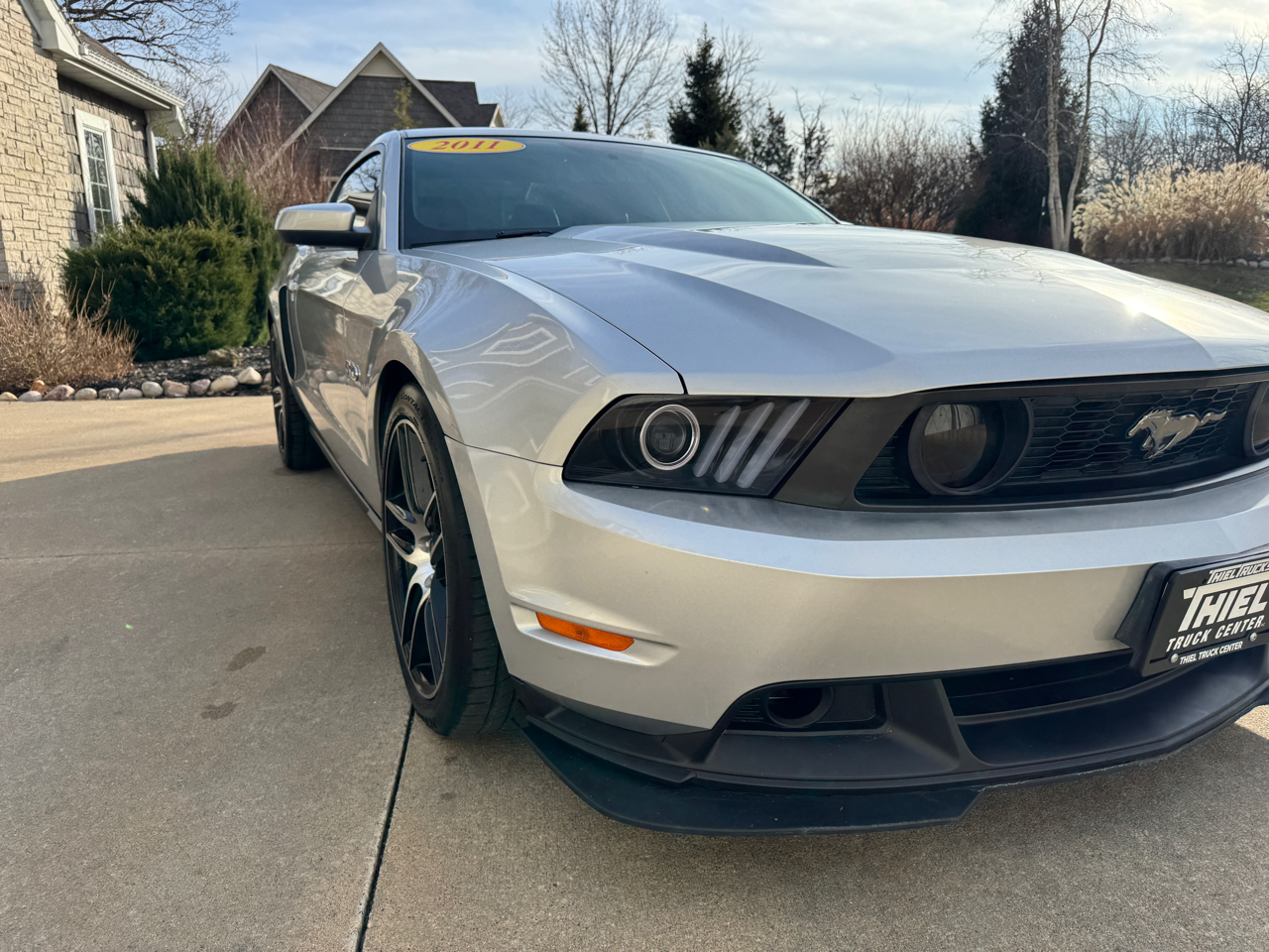 Ford Mustang 2dr Cpe GT 2011