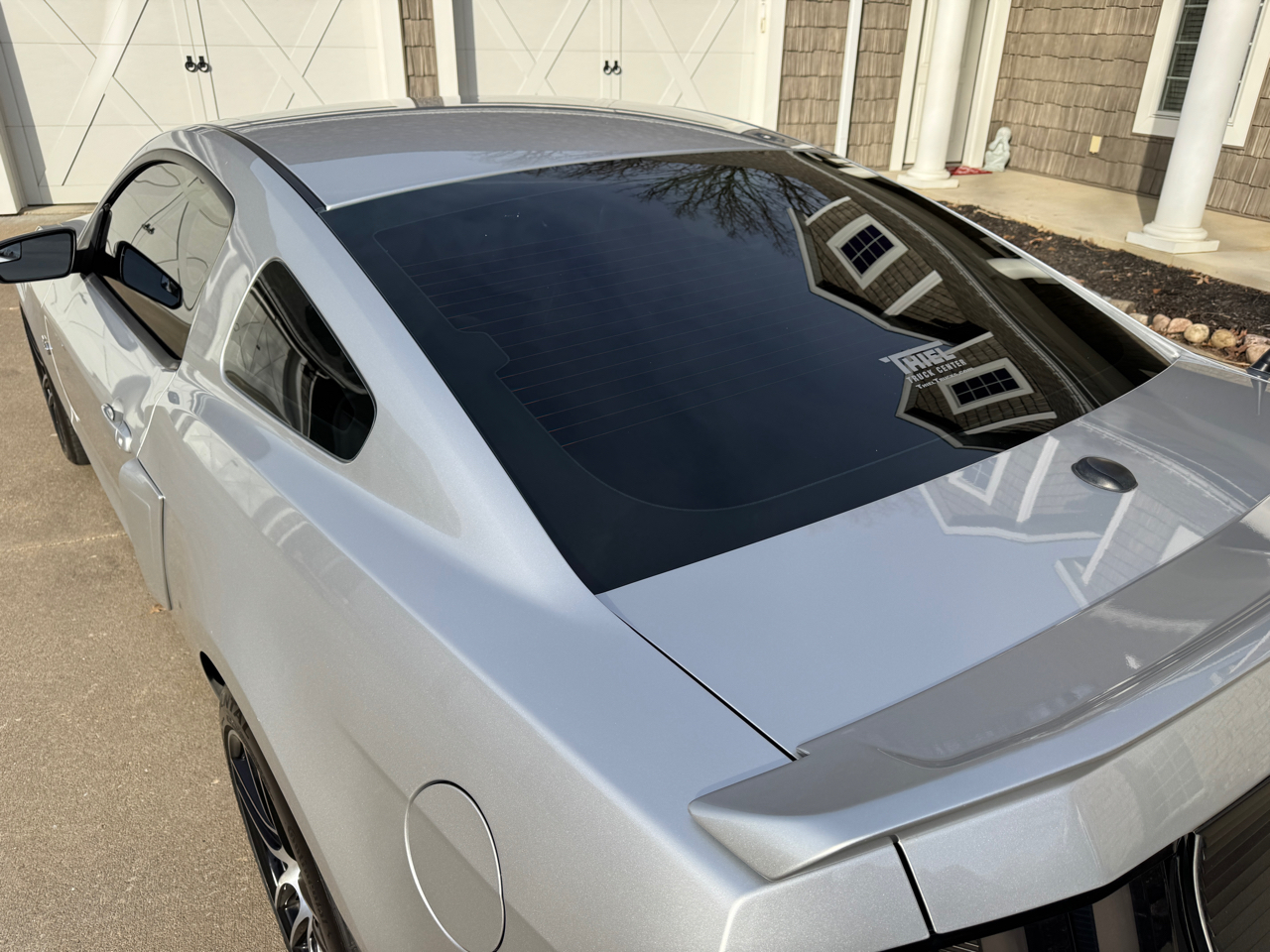 Ford Mustang 2dr Cpe GT 2011