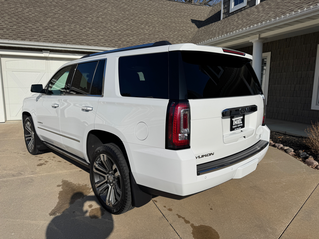 GMC Yukon 4WD 4dr Denali 2017