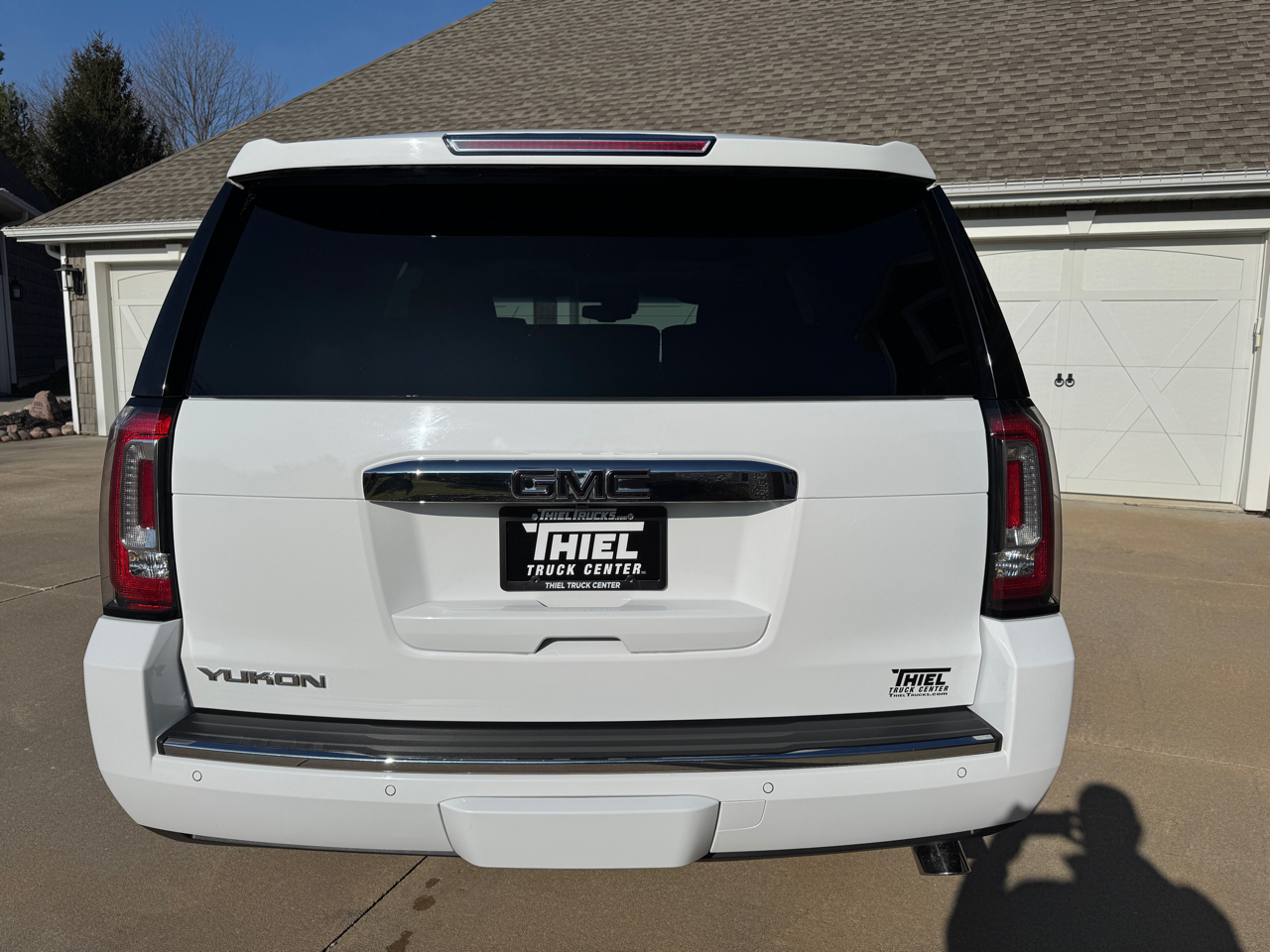 GMC Yukon 4WD 4dr Denali 2017