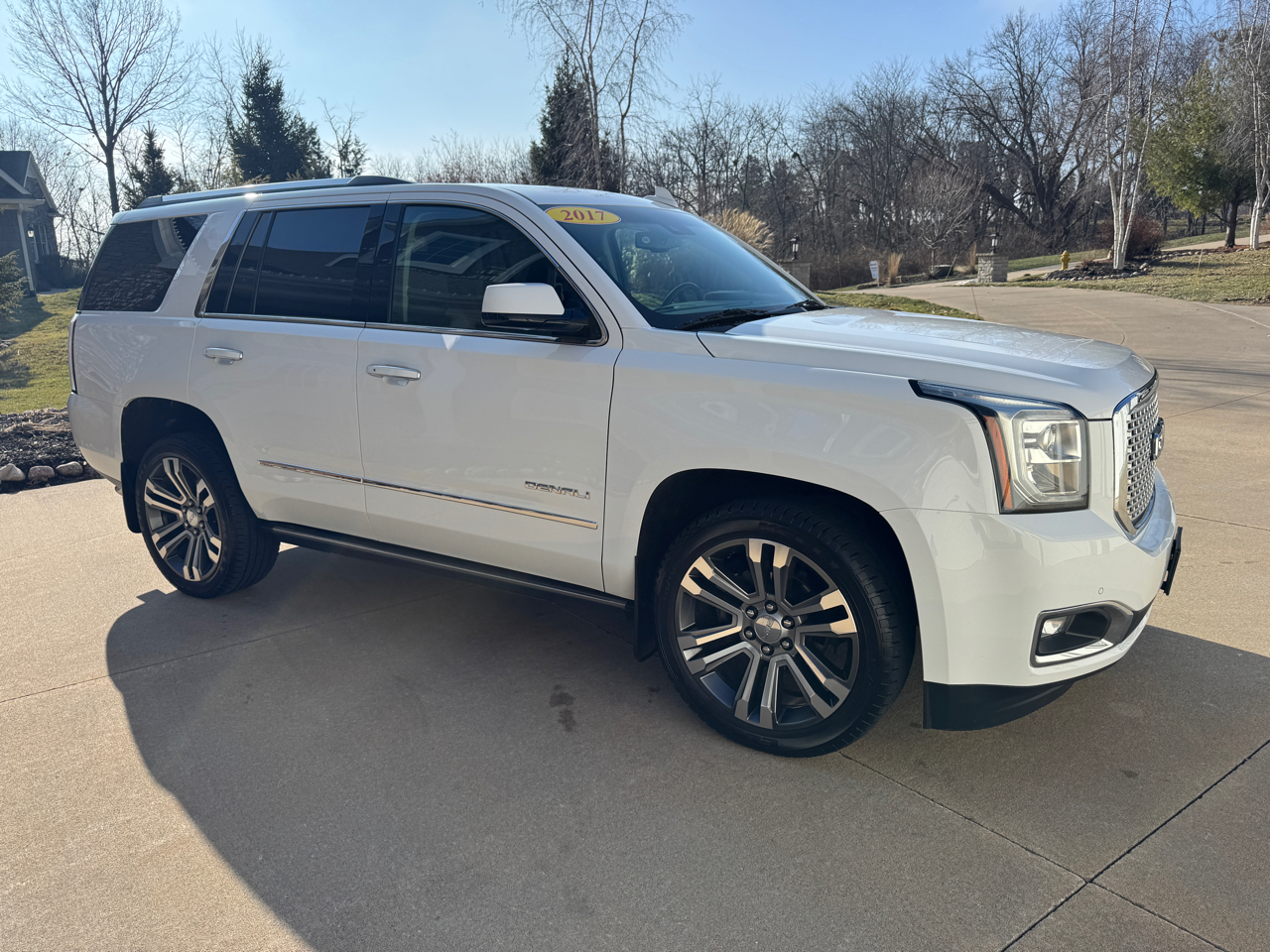 GMC Yukon 4WD 4dr Denali 2017