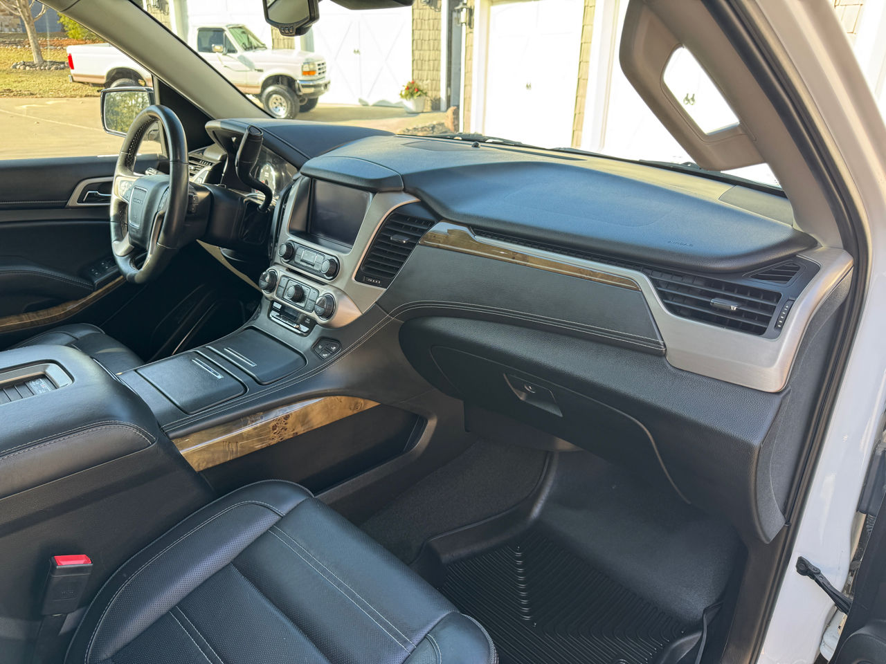 GMC Yukon 4WD 4dr Denali 2017