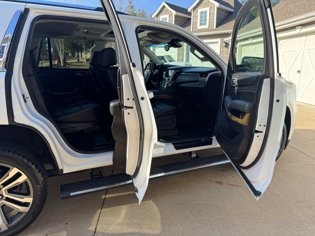 GMC Yukon 4WD 4dr Denali 2017