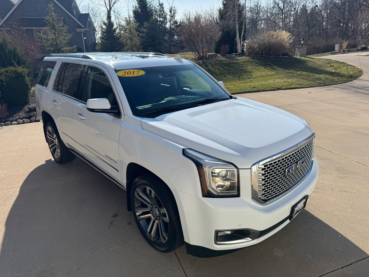 GMC Yukon 4WD 4dr Denali 2017