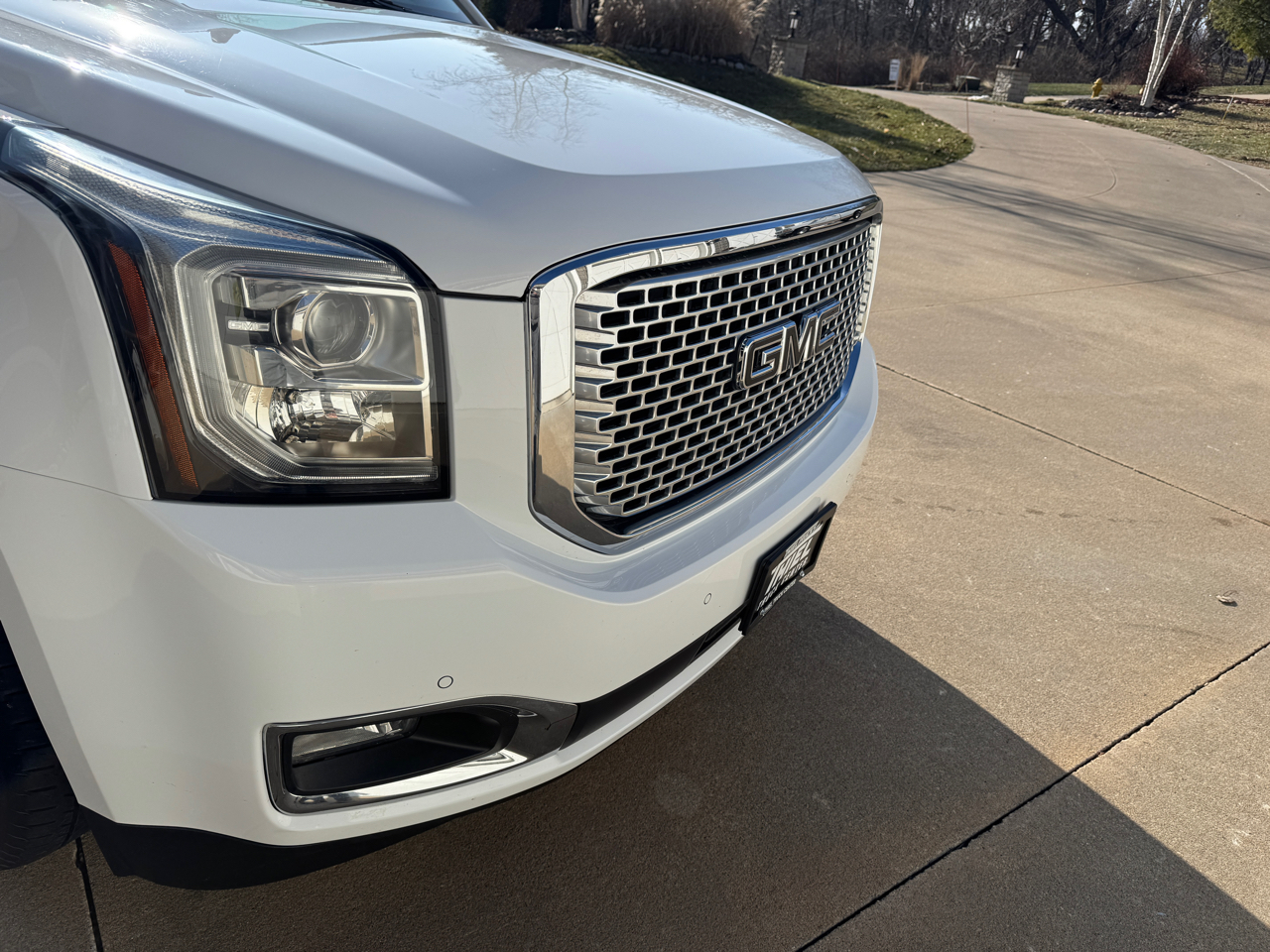 GMC Yukon 4WD 4dr Denali 2017