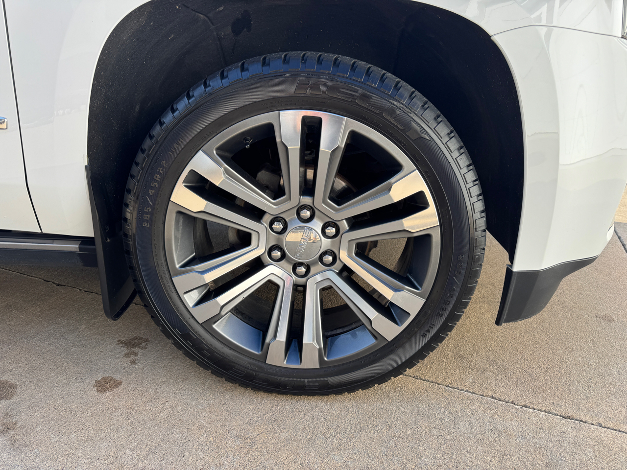 GMC Yukon 4WD 4dr Denali 2017