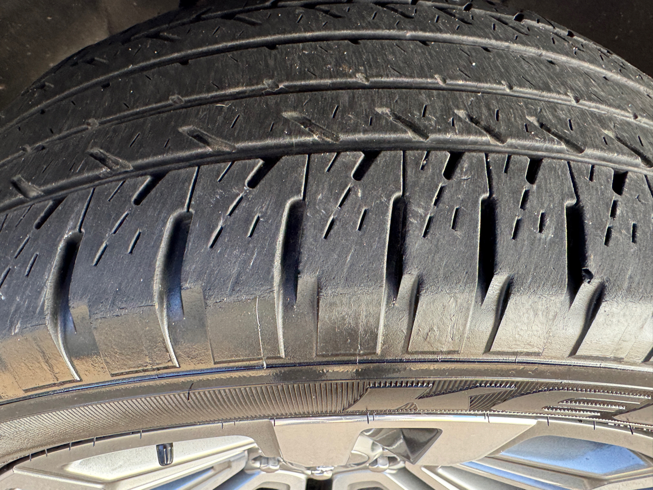 GMC Yukon 4WD 4dr Denali 2017