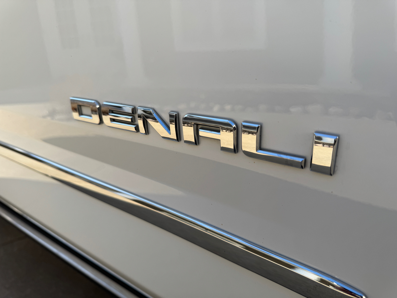 GMC Yukon 4WD 4dr Denali 2017