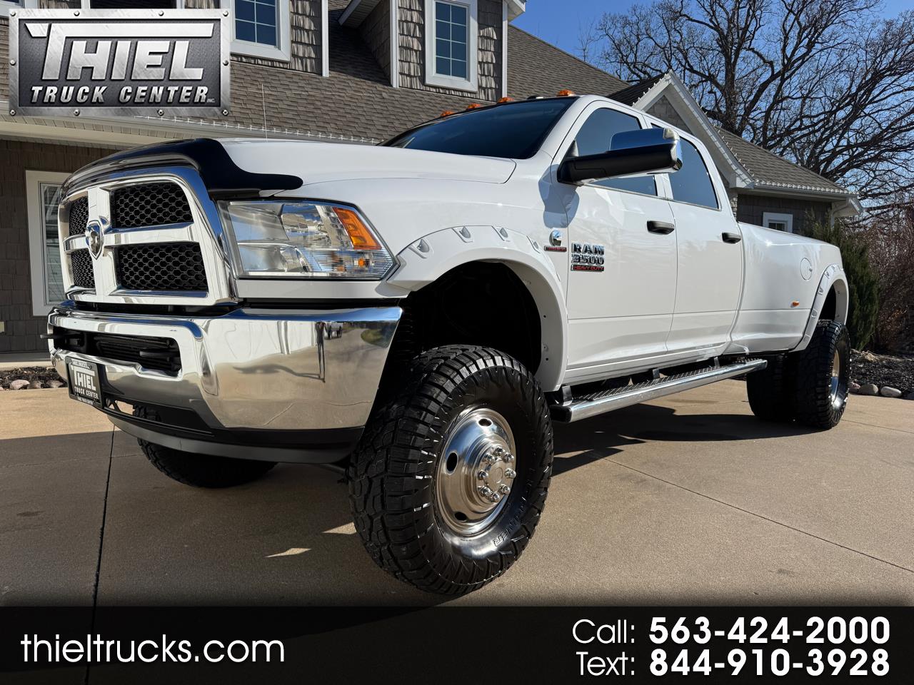 2018 RAM 3500 Tradesman 4x4 Crew Cab 8' Box