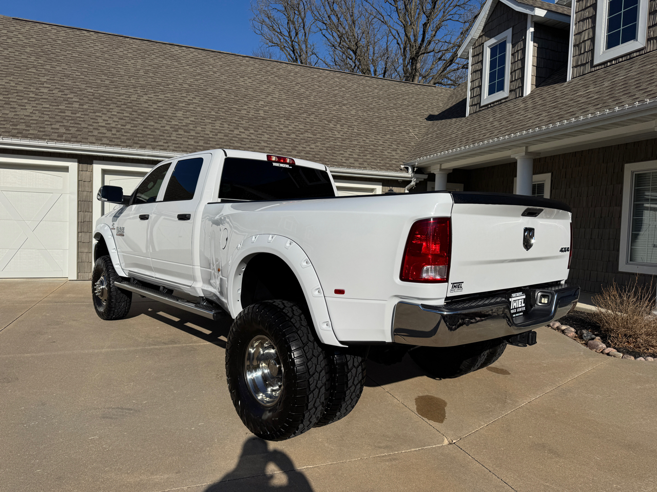 RAM 3500 Tradesman 4x4 Crew Cab 8' Box 2018