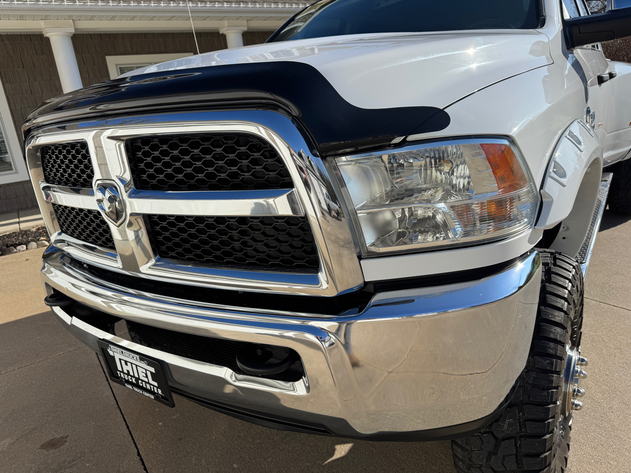 RAM 3500 Tradesman 4x4 Crew Cab 8' Box 2018