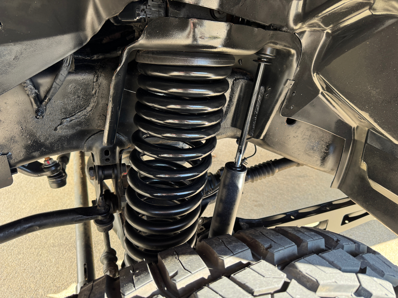 RAM 3500 Tradesman 4x4 Crew Cab 8' Box 2018