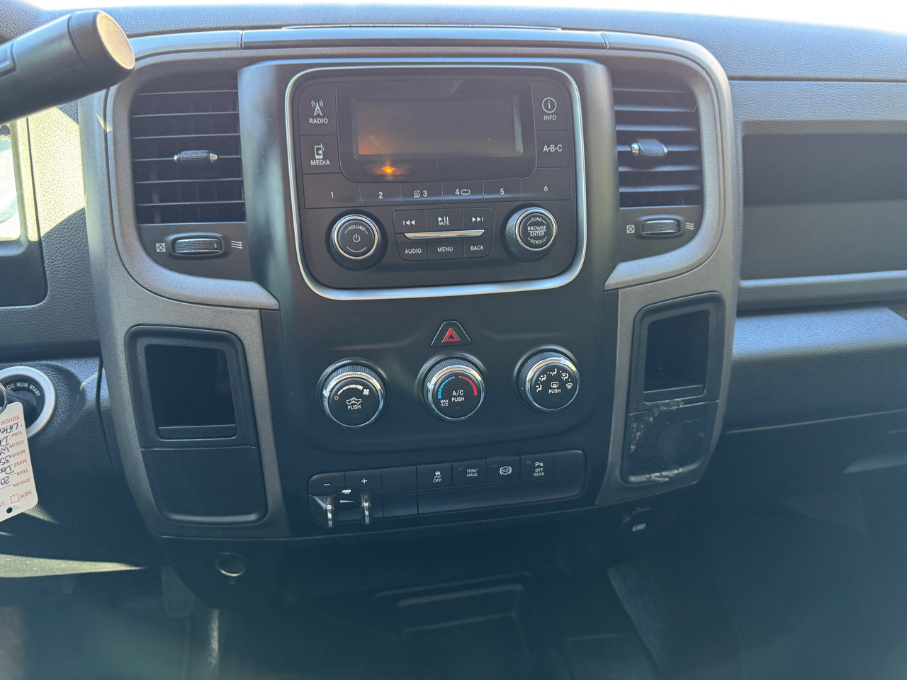 RAM 3500 Tradesman 4x4 Crew Cab 8' Box 2018