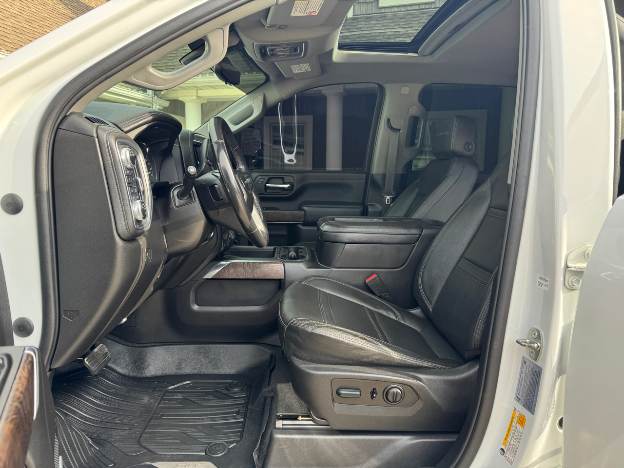 GMC Sierra 3500HD 4WD Crew Cab 172" Denali 2022