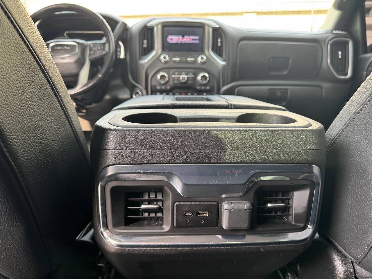 GMC Sierra 3500HD 4WD Crew Cab 172" Denali 2022