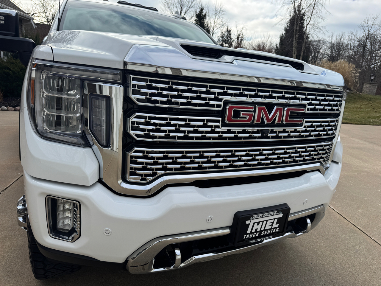 GMC Sierra 3500HD 4WD Crew Cab 172" Denali 2022
