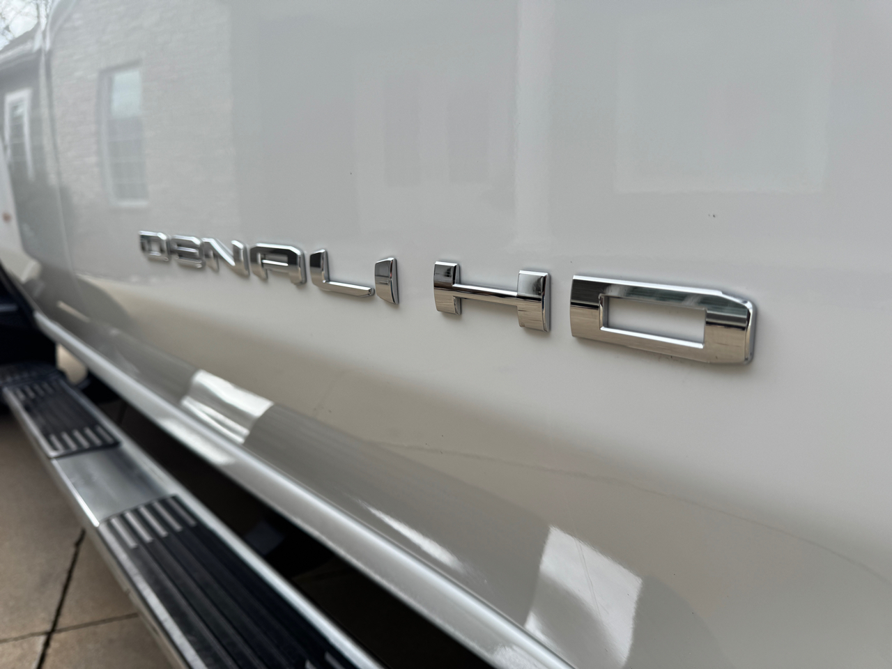 GMC Sierra 3500HD 4WD Crew Cab 172" Denali 2022