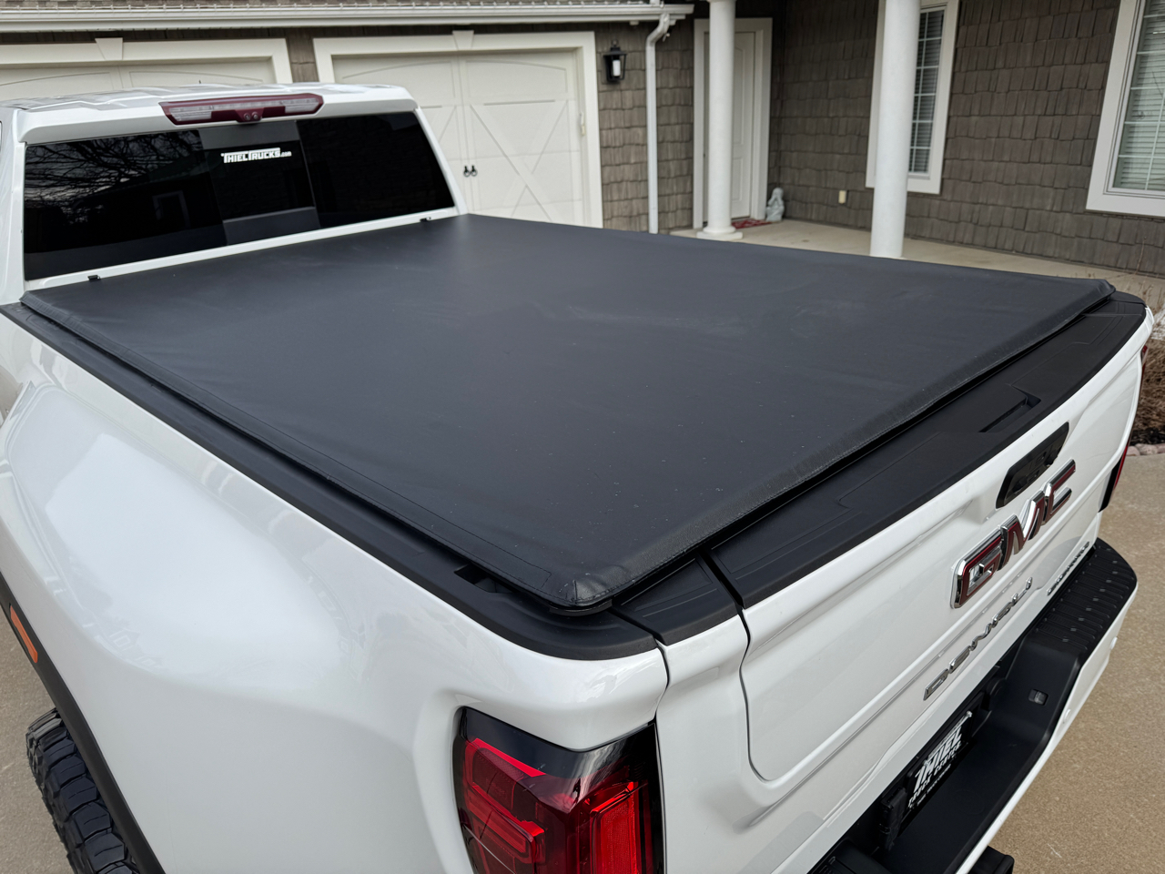 GMC Sierra 3500HD 4WD Crew Cab 172" Denali 2022