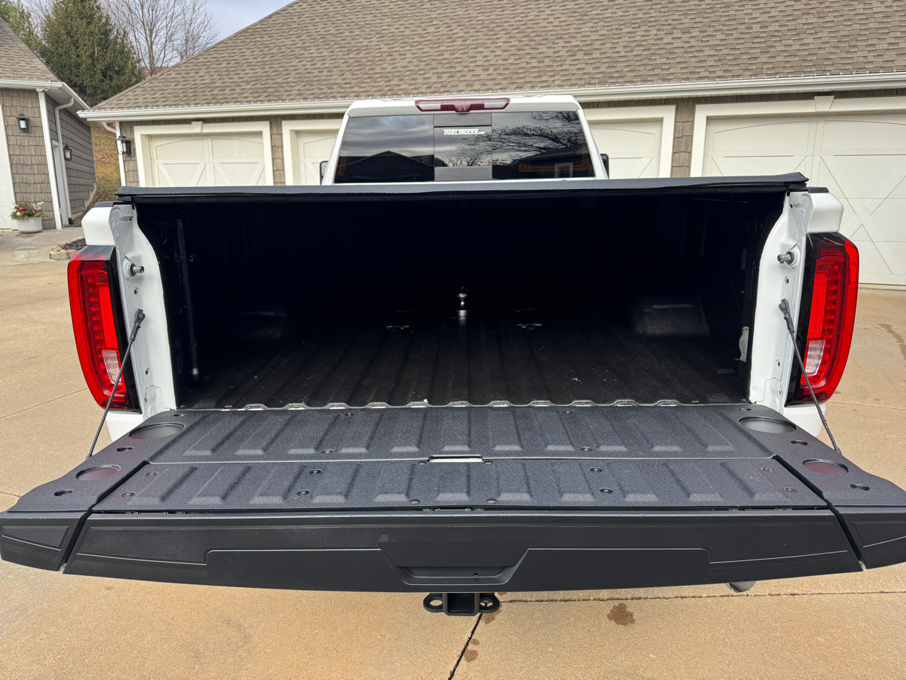 GMC Sierra 3500HD 4WD Crew Cab 172" Denali 2022