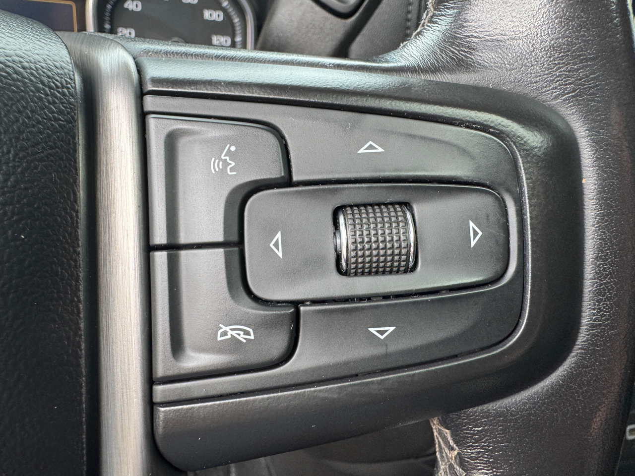 GMC Sierra 3500HD 4WD Crew Cab 172" Denali 2022