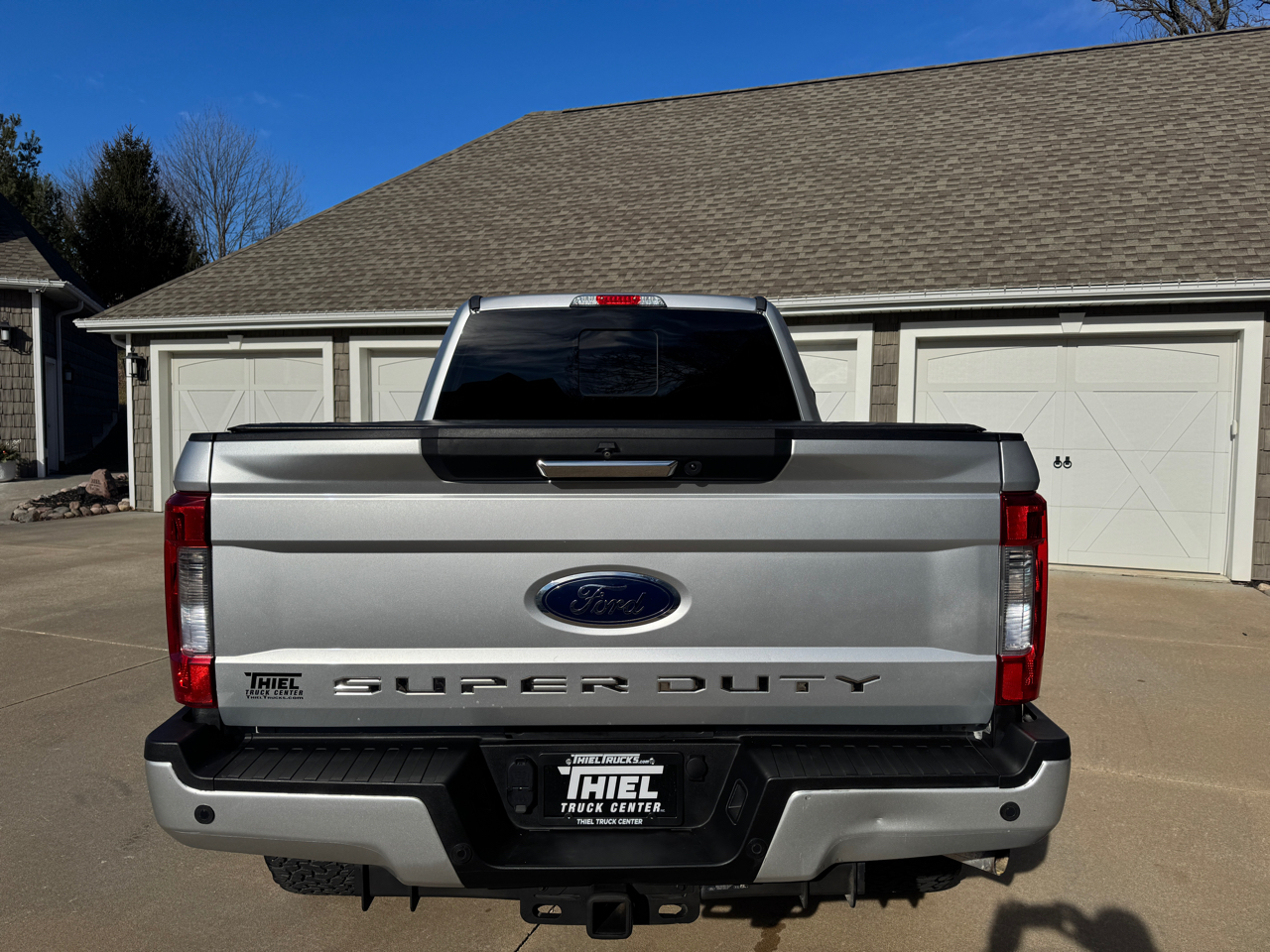 Ford Super Duty F-250 SRW Lariat 4WD Crew Cab 6.75' Box 2018