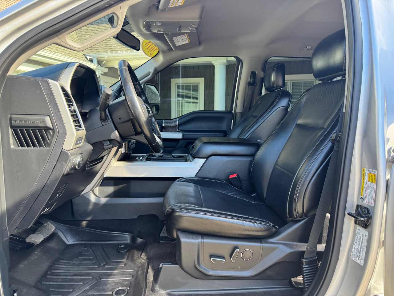 Ford Super Duty F-250 SRW Lariat 4WD Crew Cab 6.75' Box 2018