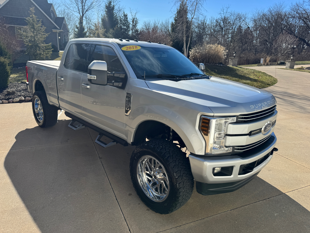 Ford Super Duty F-250 SRW Lariat 4WD Crew Cab 6.75' Box 2018
