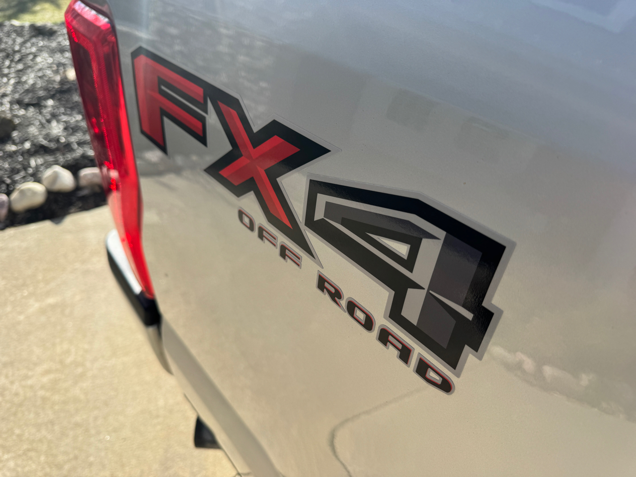 Ford Super Duty F-250 SRW Lariat 4WD Crew Cab 6.75' Box 2018