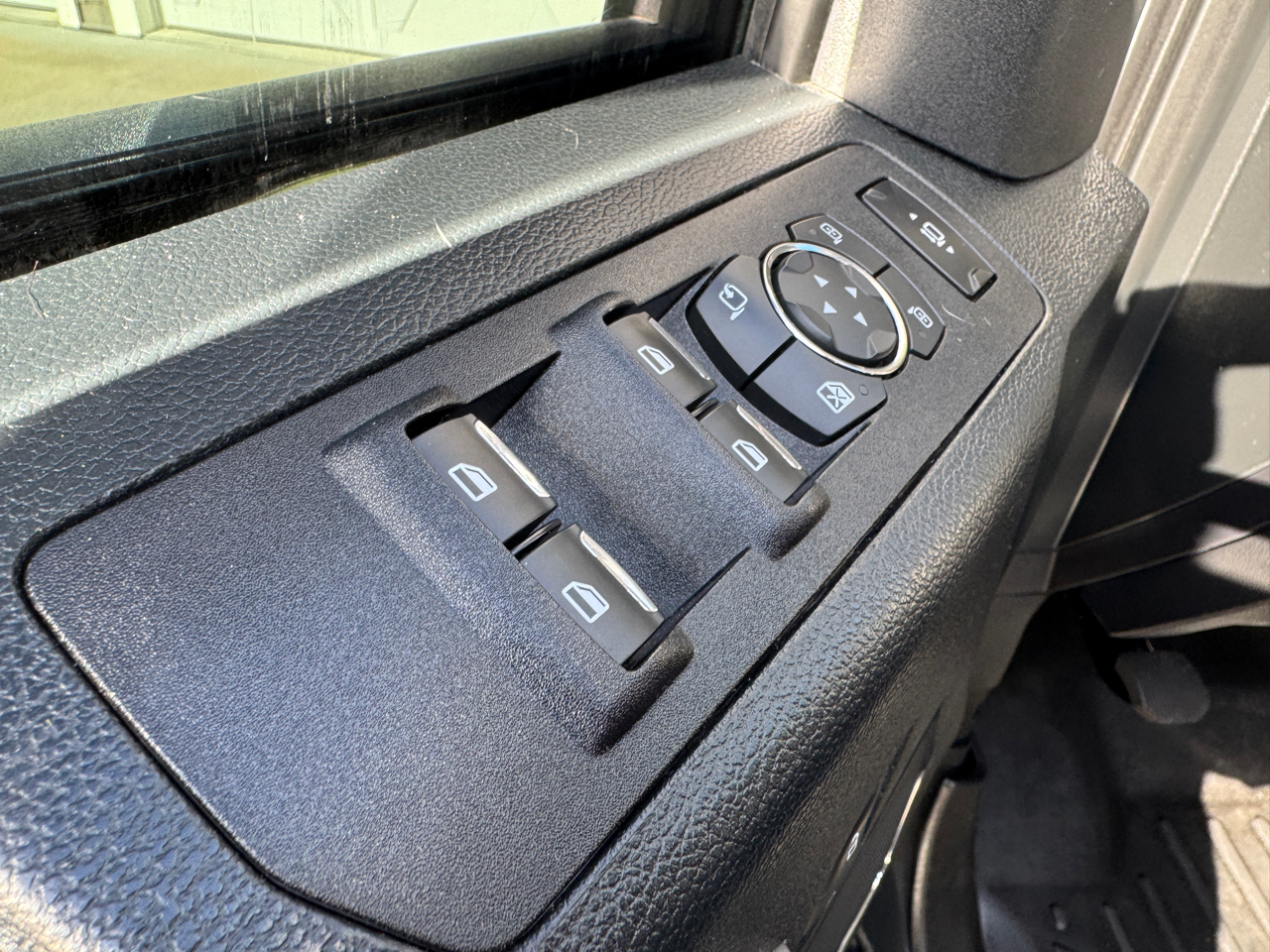 Ford Super Duty F-250 SRW Lariat 4WD Crew Cab 6.75' Box 2018