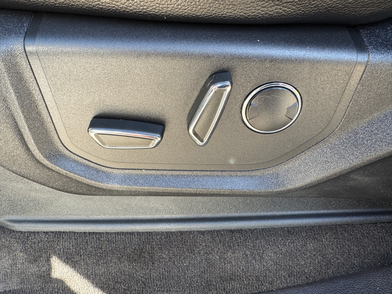 Ford Super Duty F-250 SRW Lariat 4WD Crew Cab 6.75' Box 2018