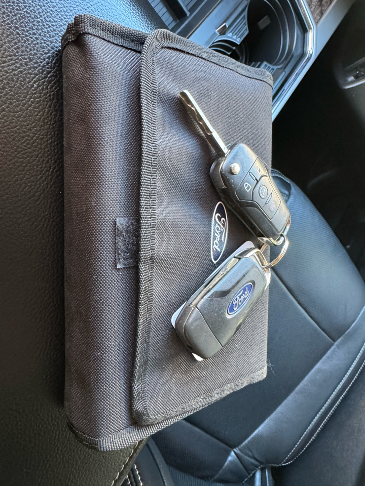 Ford Super Duty F-250 SRW Lariat 4WD Crew Cab 6.75' Box 2018