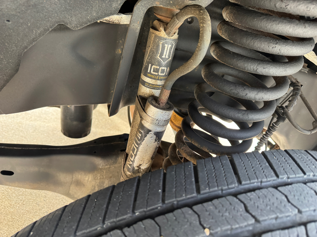 Ford Super Duty F-350 SRW Lariat 4WD Crew Cab 6.75' Box 2017