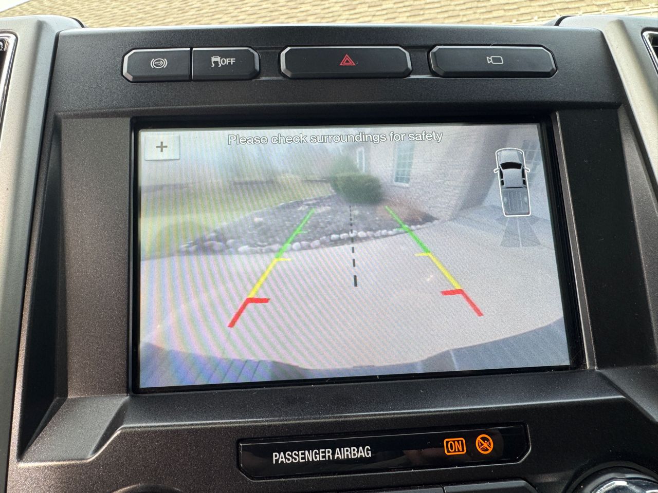 Ford Super Duty F-350 SRW Lariat 4WD Crew Cab 6.75' Box 2017