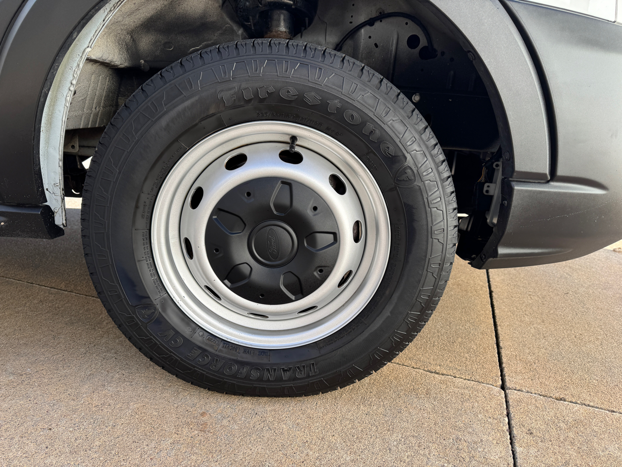 Ford Transit Crew Van T-250 130" Med Rf 9070 GVWR RWD 2020