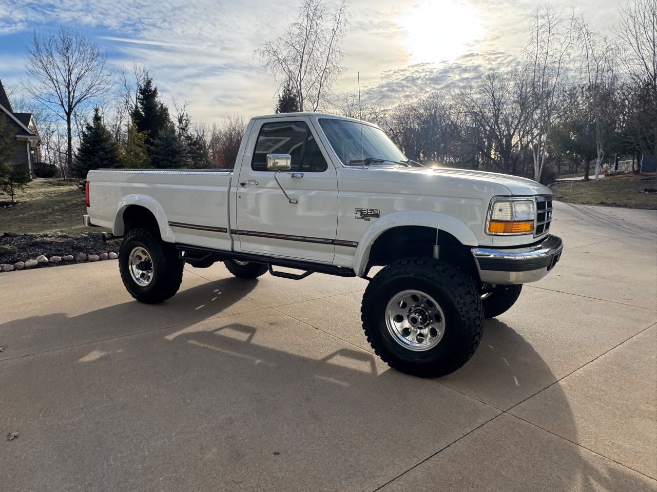 Ford F-350 Reg Cab 133.0" WB 4WD 1996