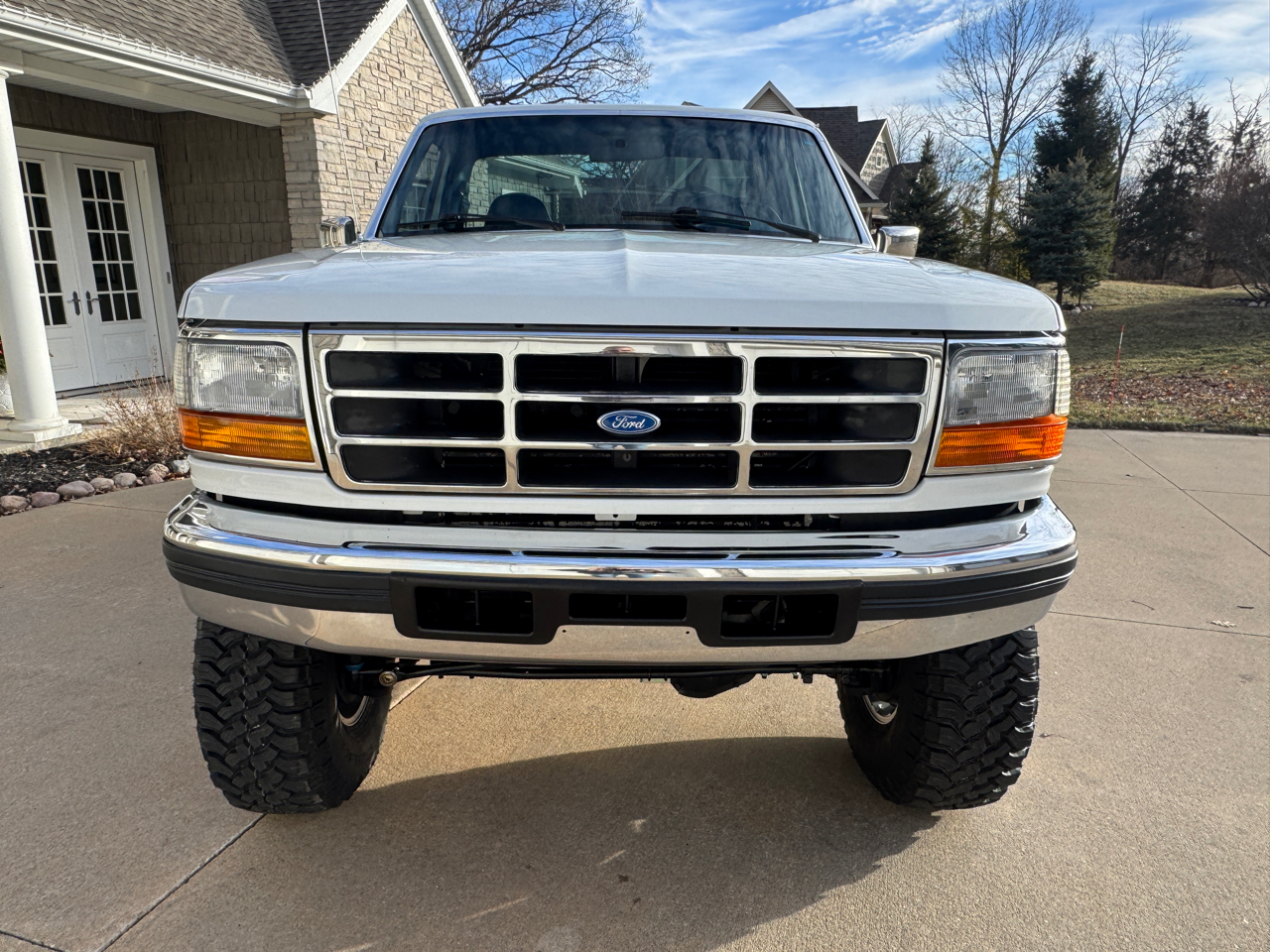 Ford F-350 Reg Cab 133.0" WB 4WD 1996