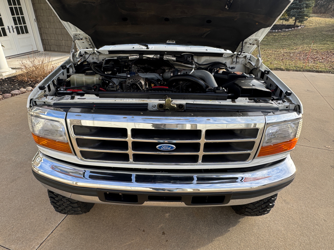 Ford F-350 Reg Cab 133.0" WB 4WD 1996