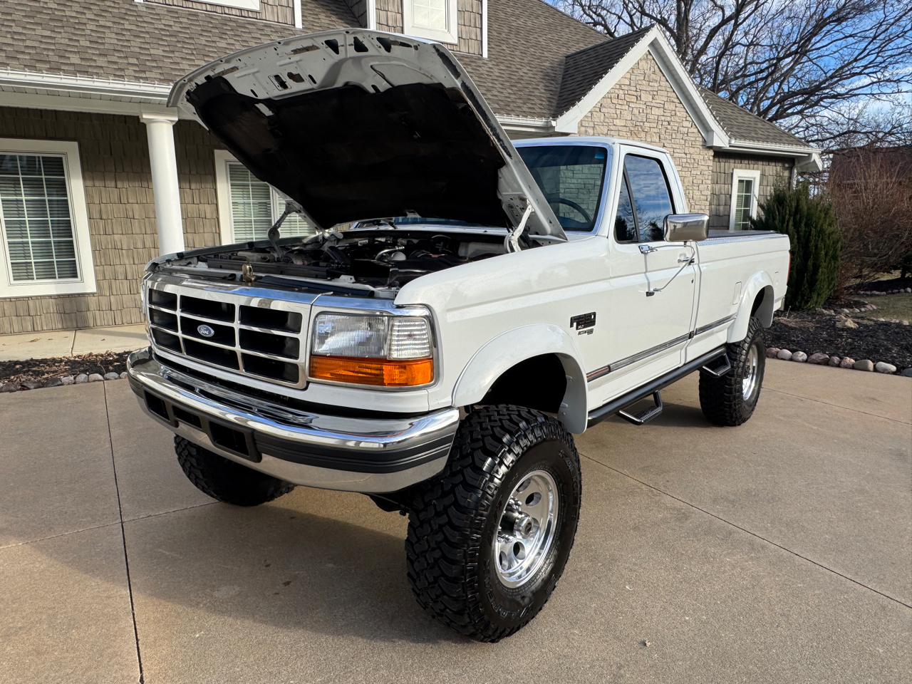 Ford F-350 Reg Cab 133.0" WB 4WD 1996