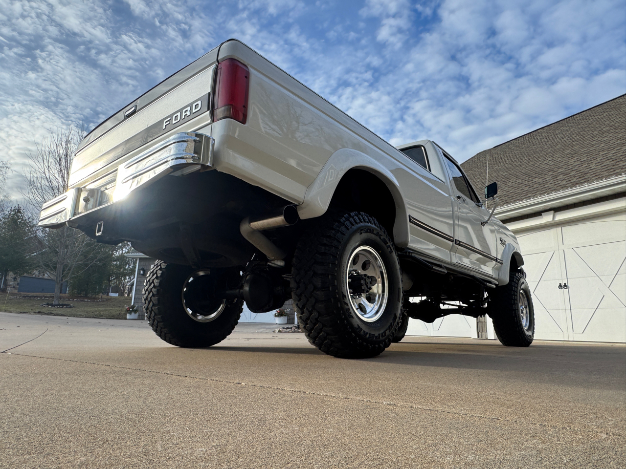 Ford F-350 Reg Cab 133.0" WB 4WD 1996