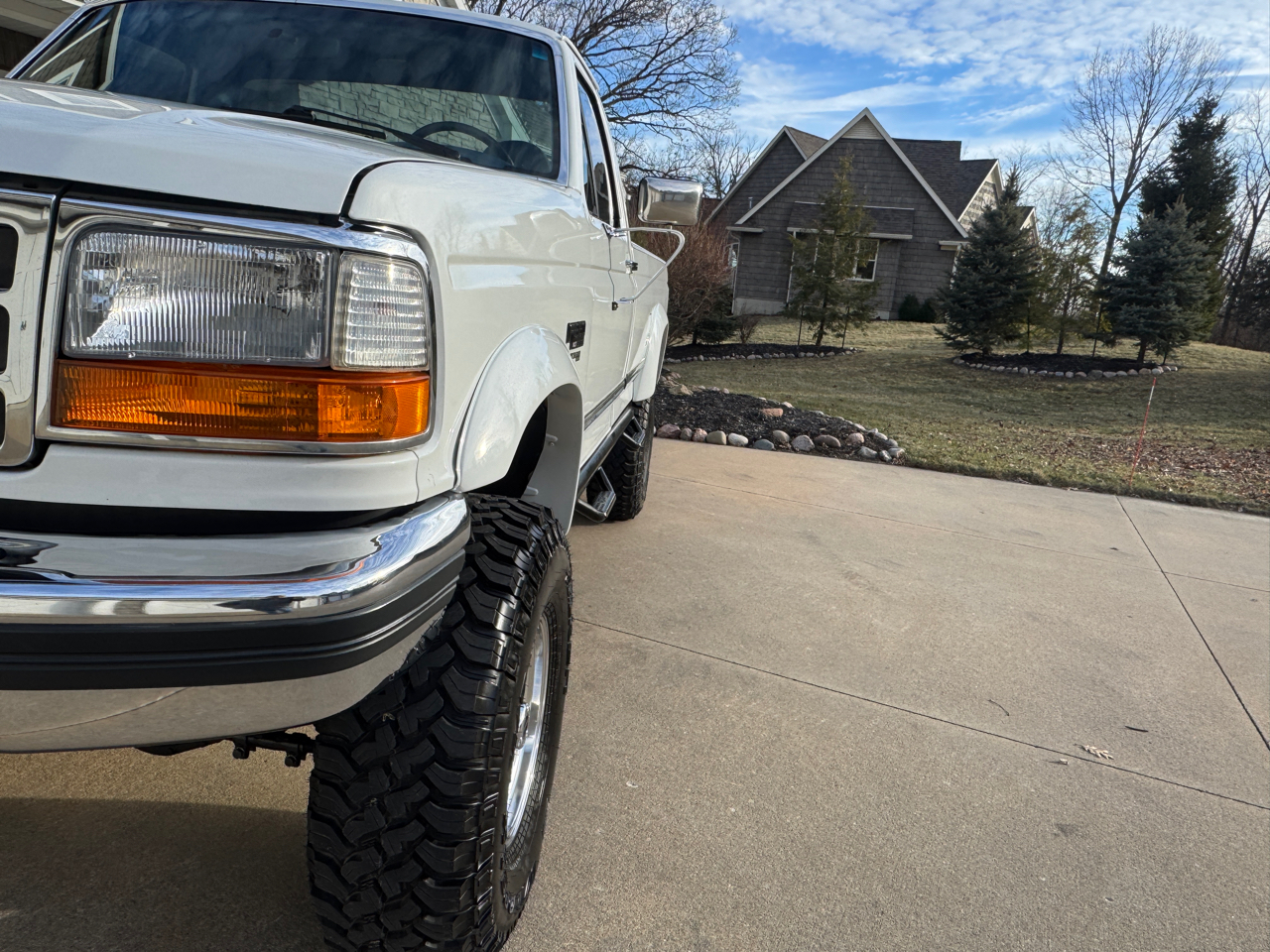 Ford F-350 Reg Cab 133.0" WB 4WD 1996