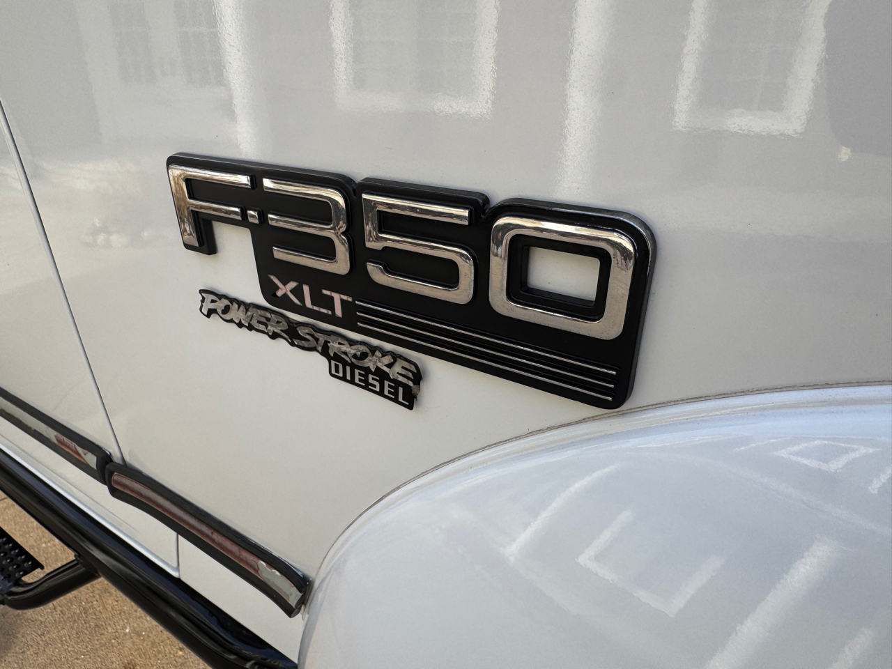 Ford F-350 Reg Cab 133.0" WB 4WD 1996