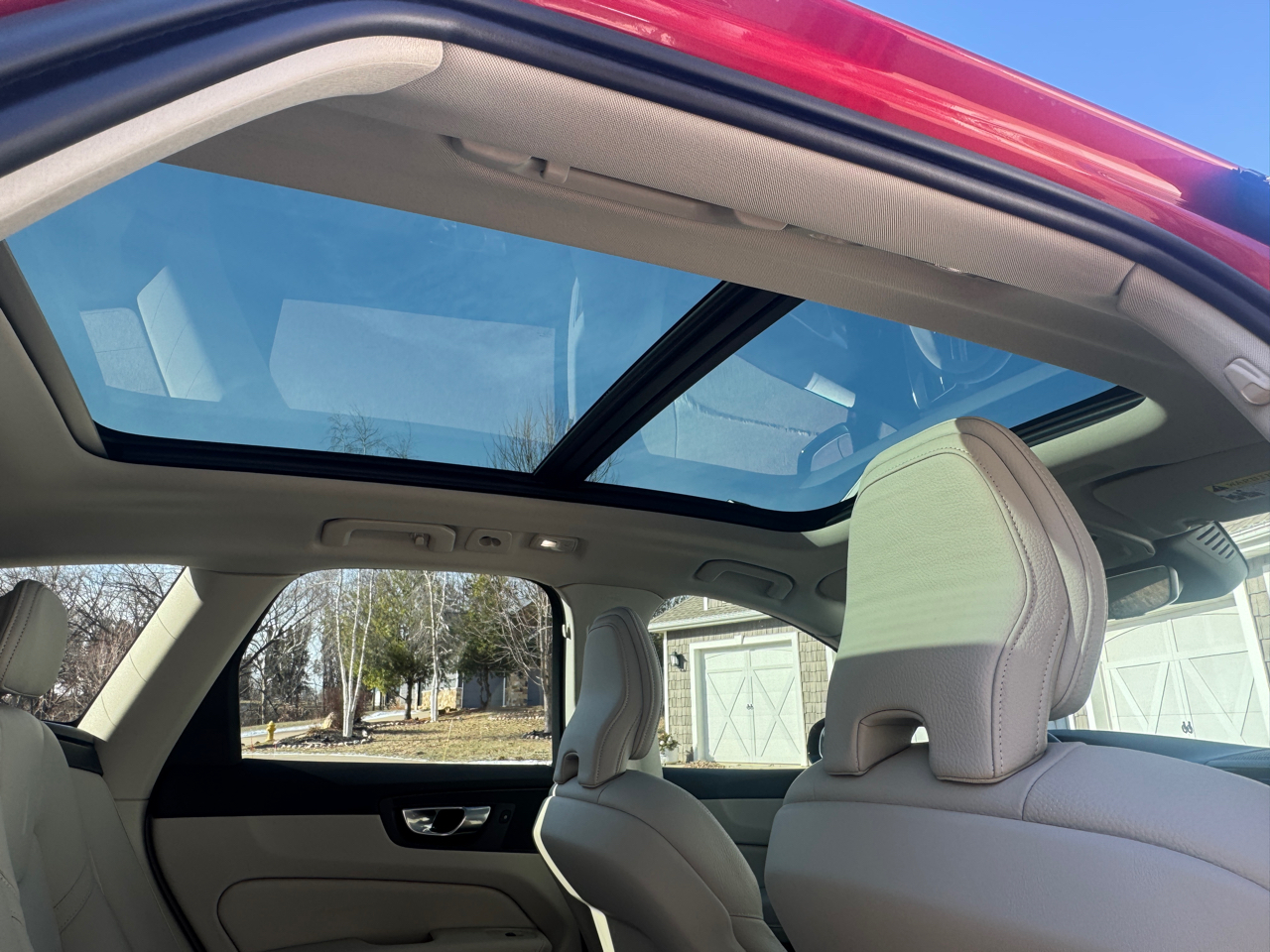 Volvo XC60 B5 AWD Plus Dark Theme 2023