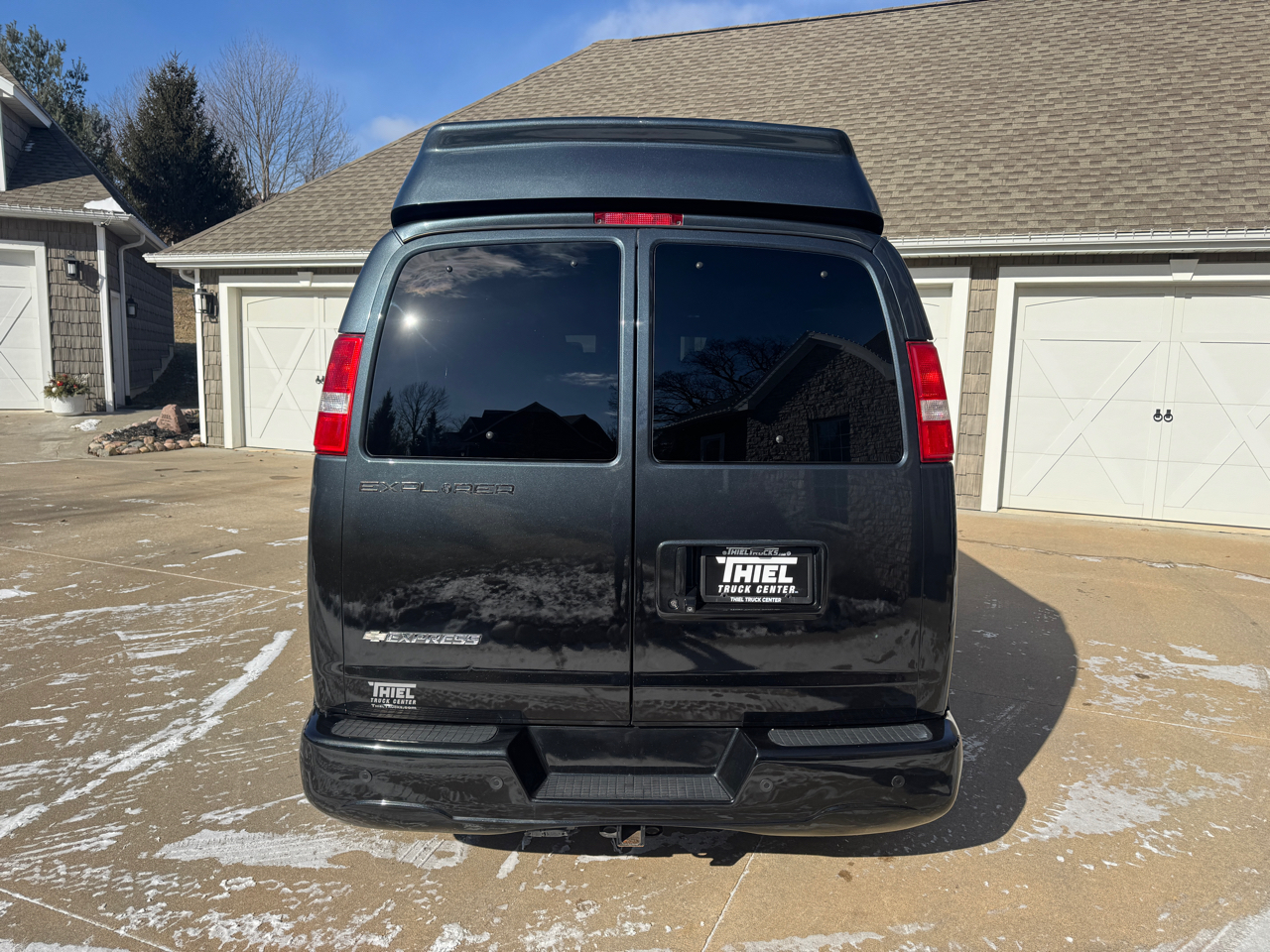 Chevrolet Express Cargo Van RWD 2500 155" 2019