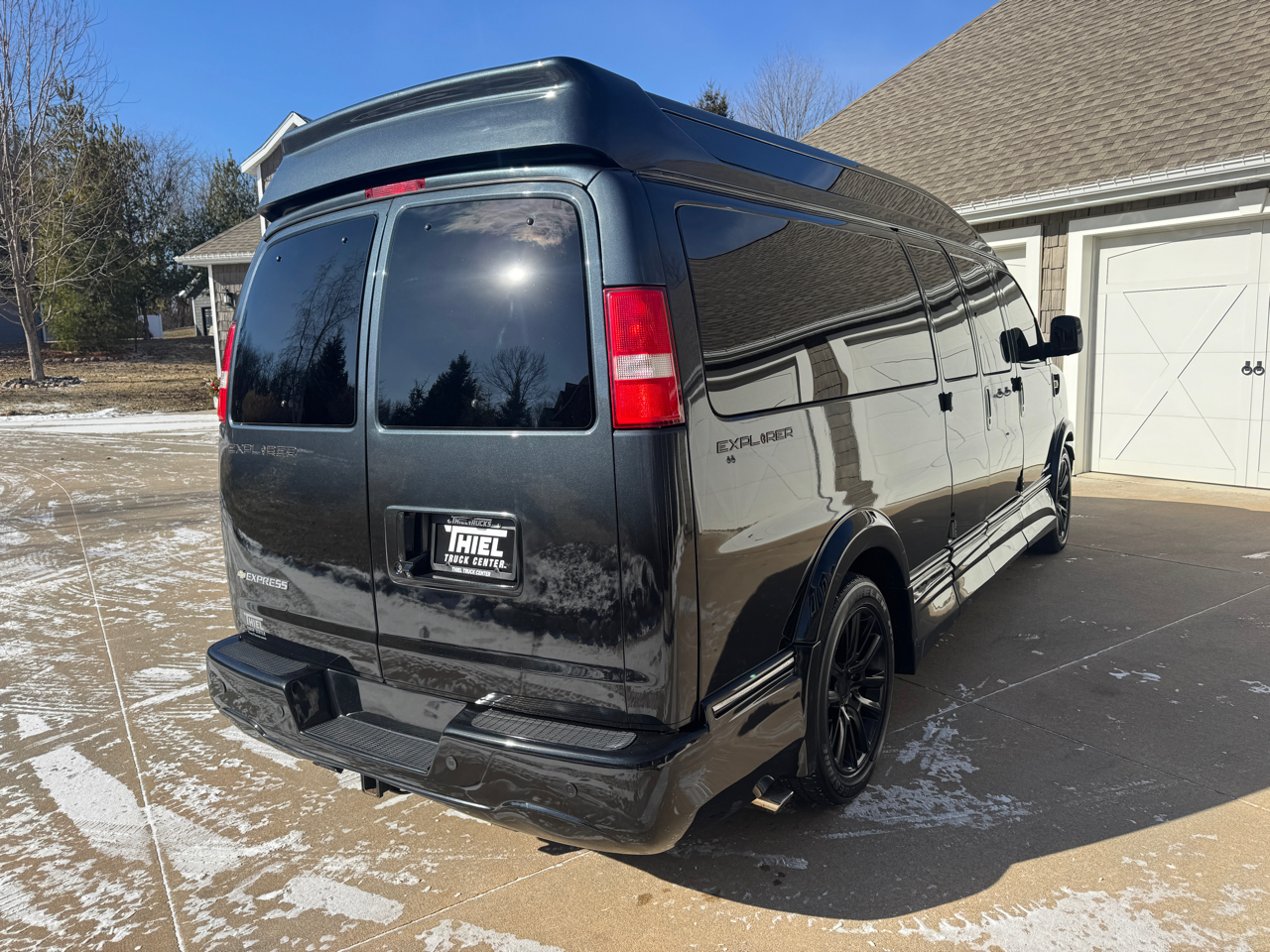 Chevrolet Express Cargo Van RWD 2500 155" 2019