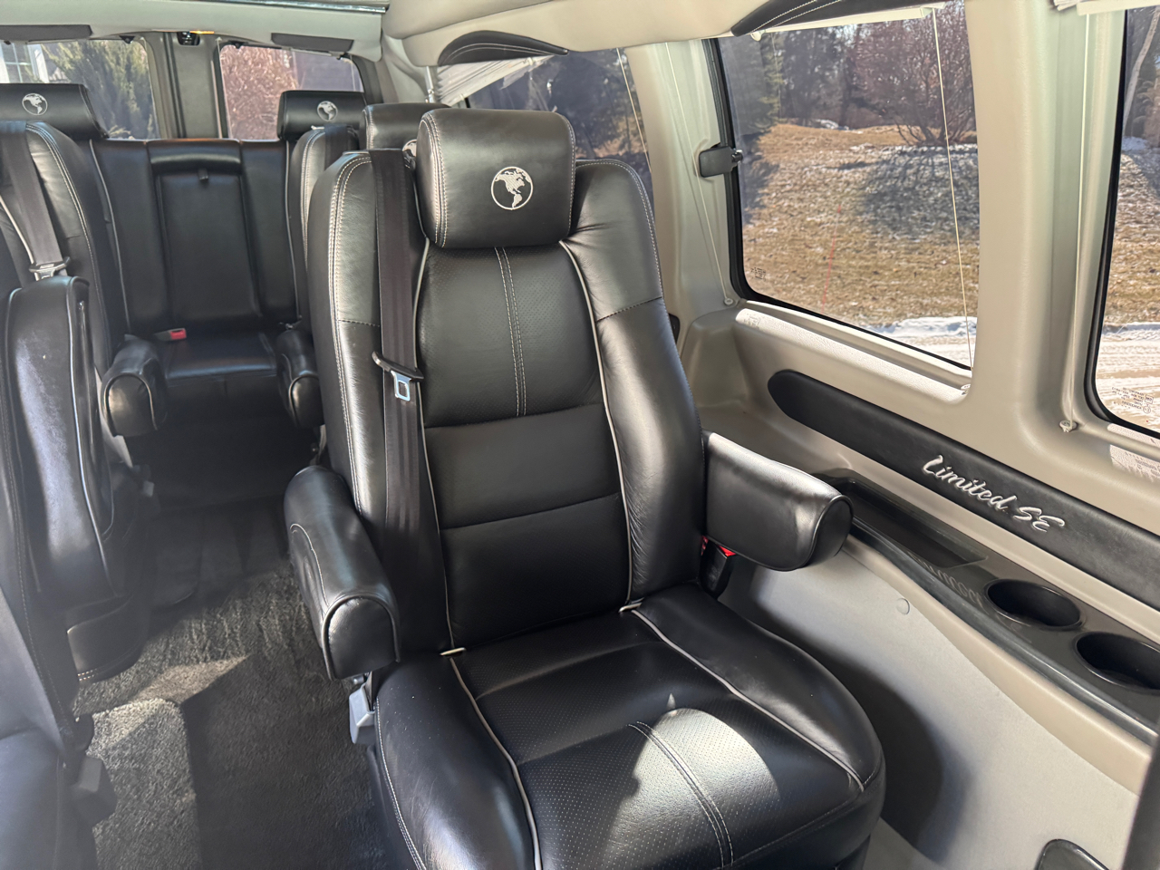 Chevrolet Express Cargo Van RWD 2500 155" 2019