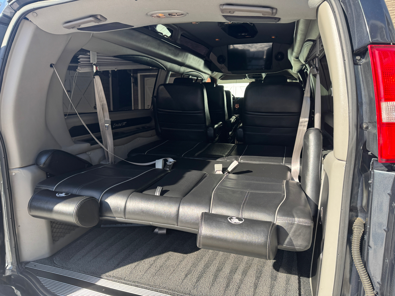 Chevrolet Express Cargo Van RWD 2500 155" 2019